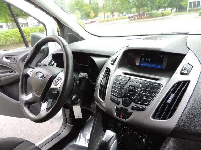 2016 Ford Transit Connect Cargo XLT / 4-Door / 1-Owner / Excel Cond - Photo 27 - Portland, OR 97217