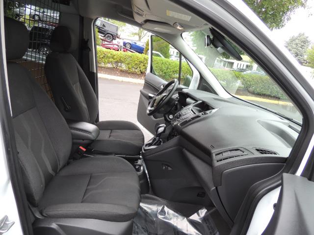 2016 Ford Transit Connect Cargo XLT / 4-Door / 1-Owner / Excel Cond - Photo 15 - Portland, OR 97217
