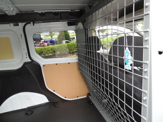 2016 Ford Transit Connect Cargo XLT / 4-Door / 1-Owner / Excel Cond - Photo 28 - Portland, OR 97217