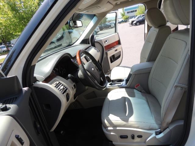 2010 Ford Flex Limited / AWD / Third Seat / Navigation / Leather - Photo 14 - Portland, OR 97217