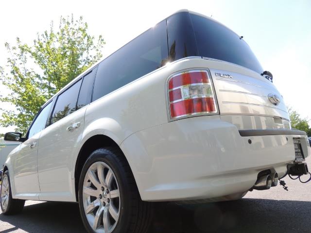 2010 Ford Flex Limited / AWD / Third Seat / Navigation / Leather - Photo 11 - Portland, OR 97217