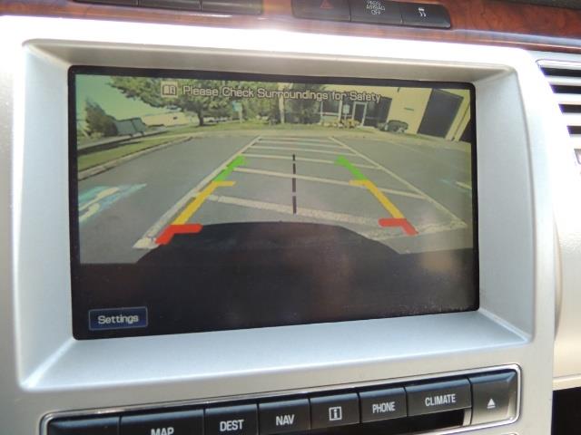 2010 Ford Flex Limited / AWD / Third Seat / Navigation / Leather - Photo 22 - Portland, OR 97217
