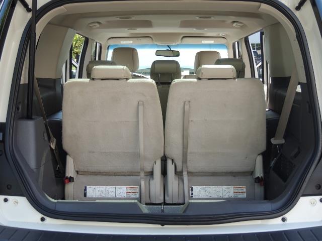 2010 Ford Flex Limited / AWD / Third Seat / Navigation / Leather - Photo 28 - Portland, OR 97217