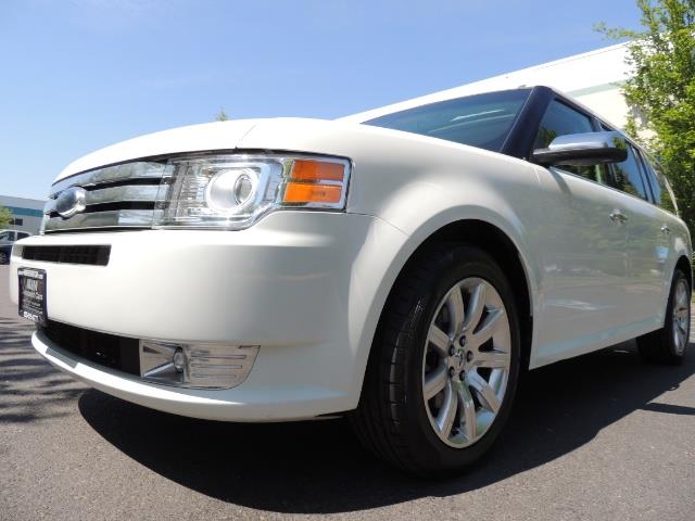 2010 Ford Flex Limited / AWD / Third Seat / Navigation / Leather - Photo 9 - Portland, OR 97217
