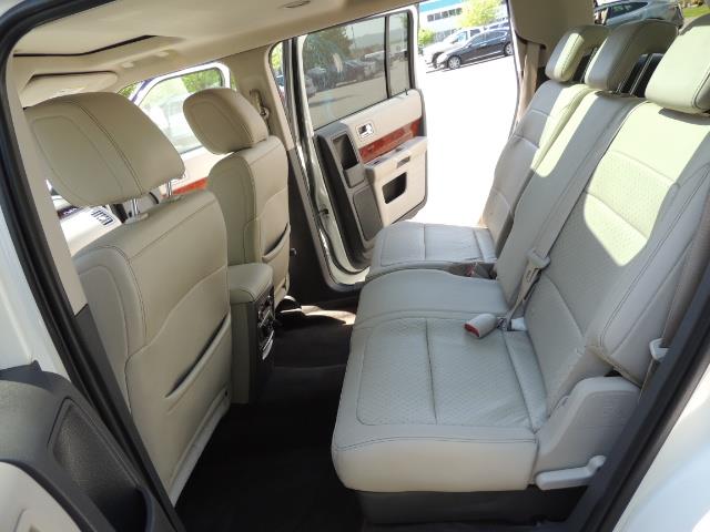 2010 Ford Flex Limited / AWD / Third Seat / Navigation / Leather - Photo 15 - Portland, OR 97217