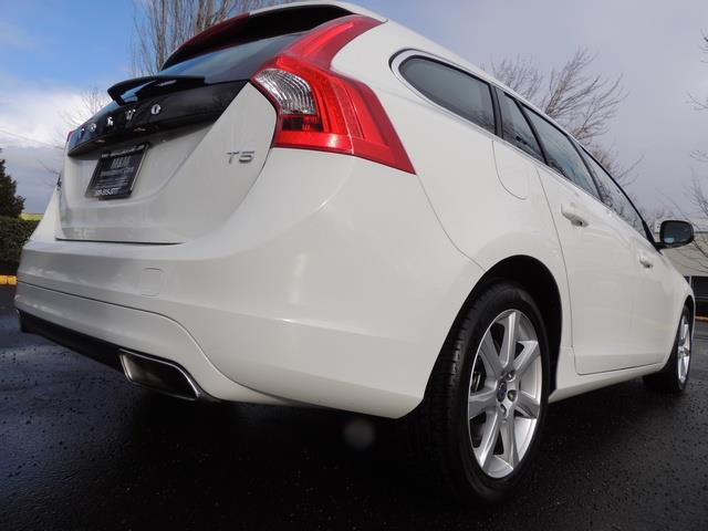 2017 Volvo V60 T5 Premier/ Leather / Heated Seats / Navigation - Photo 12 - Portland, OR 97217