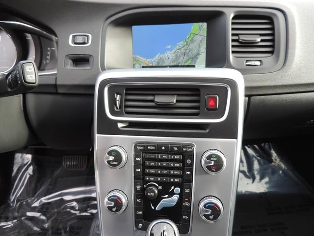 2017 Volvo V60 T5 Premier/ Leather / Heated Seats / Navigation - Photo 20 - Portland, OR 97217