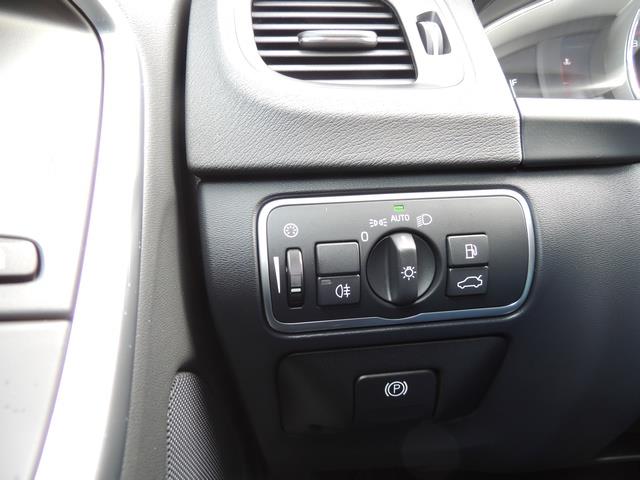 2017 Volvo V60 T5 Premier/ Leather / Heated Seats / Navigation - Photo 40 - Portland, OR 97217