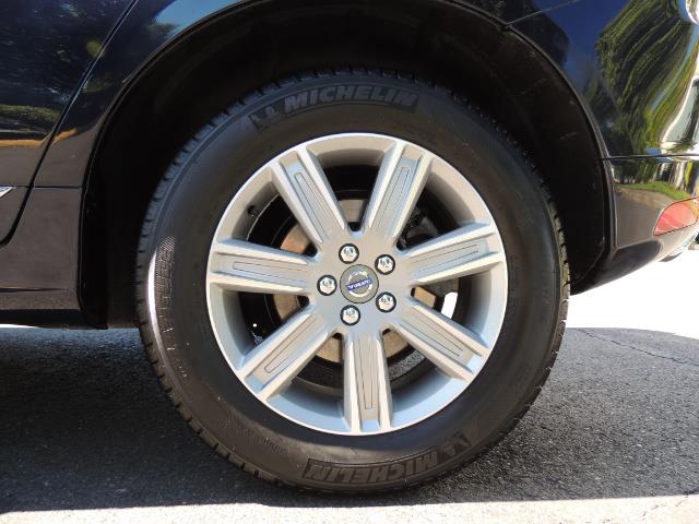 2017 Volvo XC60 T5 Inscription / AWD/ BLIS / Navi / Backup / Pano - Photo 44 - Portland, OR 97217