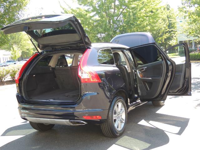 2017 Volvo XC60 T5 Inscription / AWD/ BLIS / Navi / Backup / Pano - Photo 31 - Portland, OR 97217