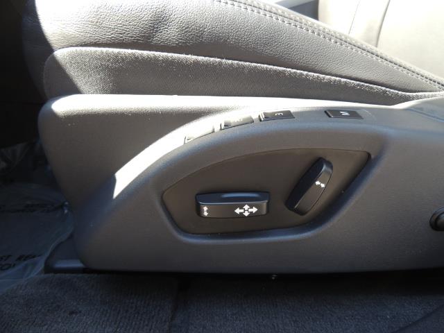 2017 Volvo XC60 T5 Inscription / AWD/ BLIS / Navi / Backup / Pano - Photo 26 - Portland, OR 97217