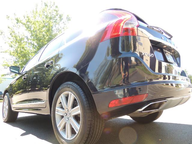 2017 Volvo XC60 T5 Inscription / AWD/ BLIS / Navi / Backup / Pano - Photo 11 - Portland, OR 97217