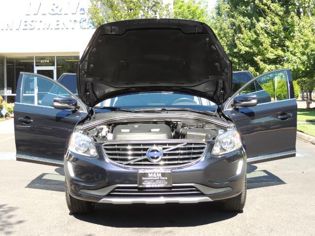 2017 Volvo XC60 T5 Inscription / AWD/ BLIS / Navi / Backup / Pano - Photo 34 - Portland, OR 97217
