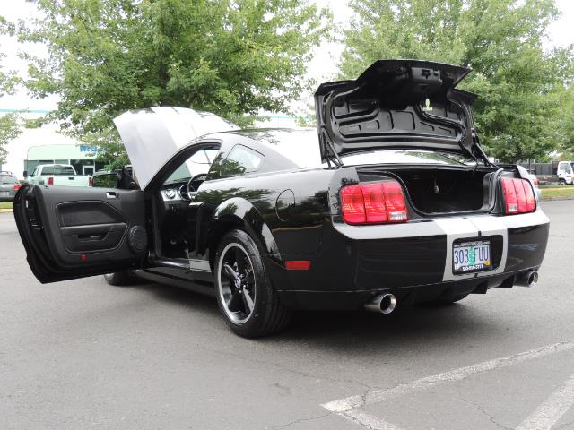 2007 Ford Mustang GT Premium / 5-SPEED / SHELBY PKG / 38K MILES - Photo 28 - Portland, OR 97217
