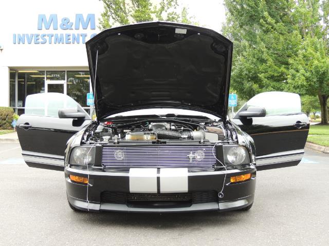 2007 Ford Mustang GT Premium / 5-SPEED / SHELBY PKG / 38K MILES - Photo 34 - Portland, OR 97217