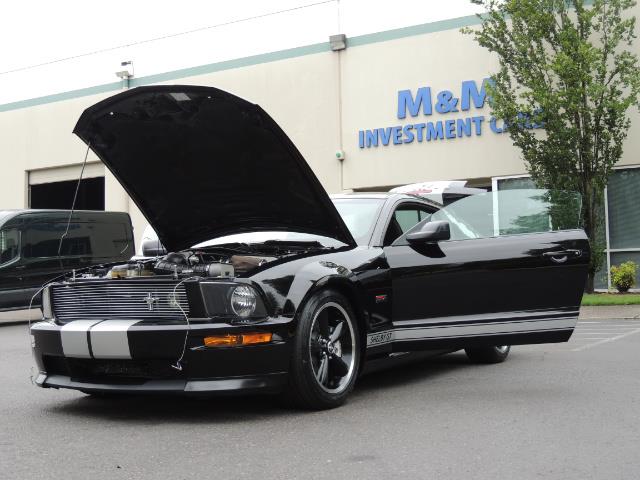 2007 Ford Mustang GT Premium / 5-SPEED / SHELBY PKG / 38K MILES - Photo 26 - Portland, OR 97217