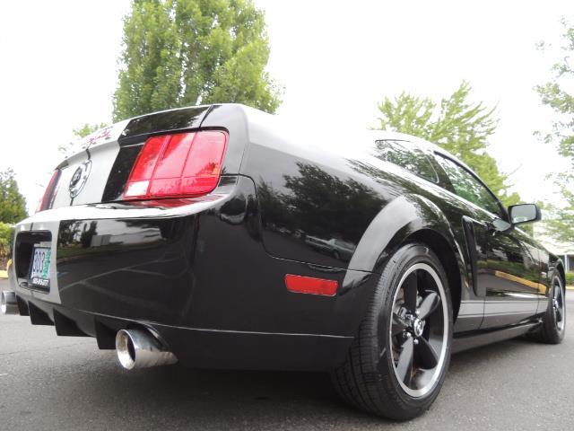 2007 Ford Mustang GT Premium / 5-SPEED / SHELBY PKG / 38K MILES - Photo 12 - Portland, OR 97217