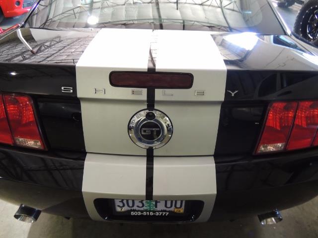 2007 Ford Mustang GT Premium / 5-SPEED / SHELBY PKG / 38K MILES - Photo 39 - Portland, OR 97217