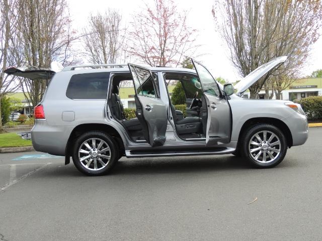 2010 Lexus LX 570 / AWD / Navi / Backup / Third Seat / 1-OWNER - Photo 29 - Portland, OR 97217