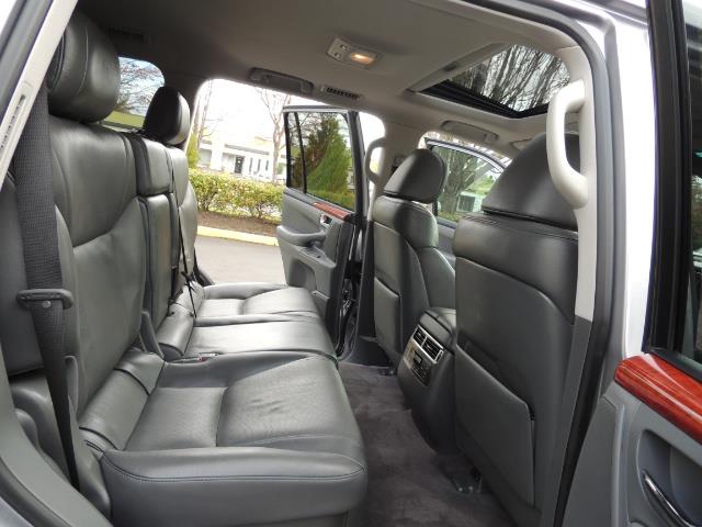 2010 Lexus LX 570 / AWD / Navi / Backup / Third Seat / 1-OWNER - Photo 16 - Portland, OR 97217