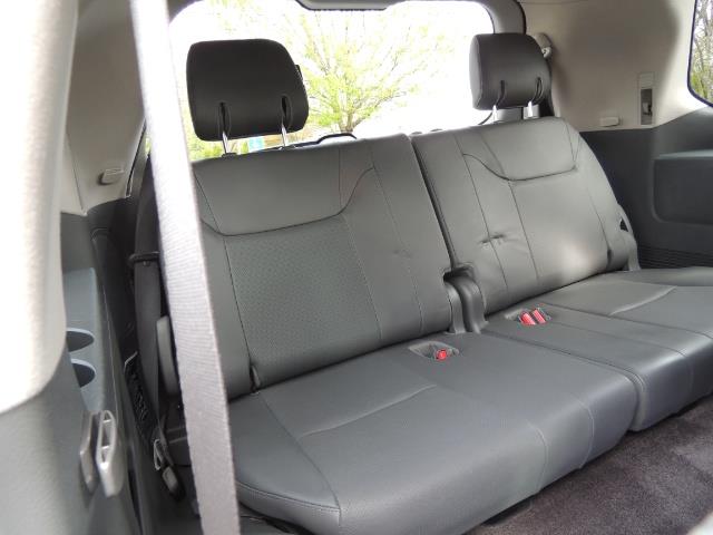 2010 Lexus LX 570 / AWD / Navi / Backup / Third Seat / 1-OWNER - Photo 15 - Portland, OR 97217