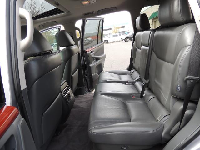 2010 Lexus LX 570 / AWD / Navi / Backup / Third Seat / 1-OWNER - Photo 14 - Portland, OR 97217
