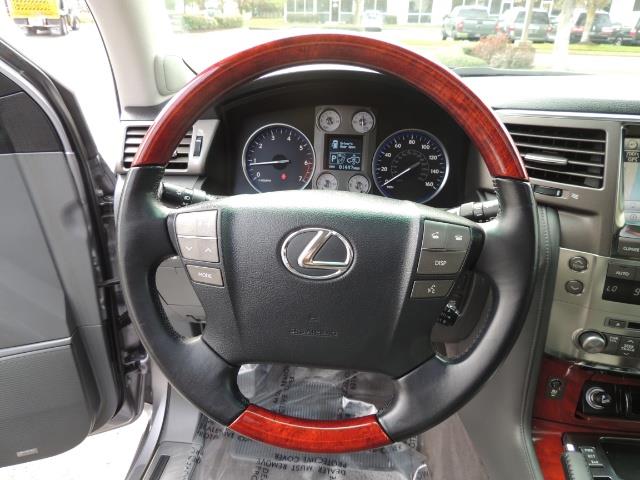2010 Lexus LX 570 / AWD / Navi / Backup / Third Seat / 1-OWNER - Photo 39 - Portland, OR 97217