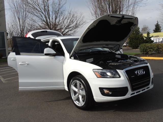 2010 Audi Q5 3.2 quattro Prestige / AWD / Panorama Sunroof - Photo 31 - Portland, OR 97217
