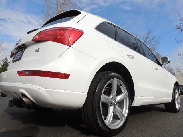 2010 Audi Q5 3.2 quattro Prestige / AWD / Panorama Sunroof - Photo 10 - Portland, OR 97217
