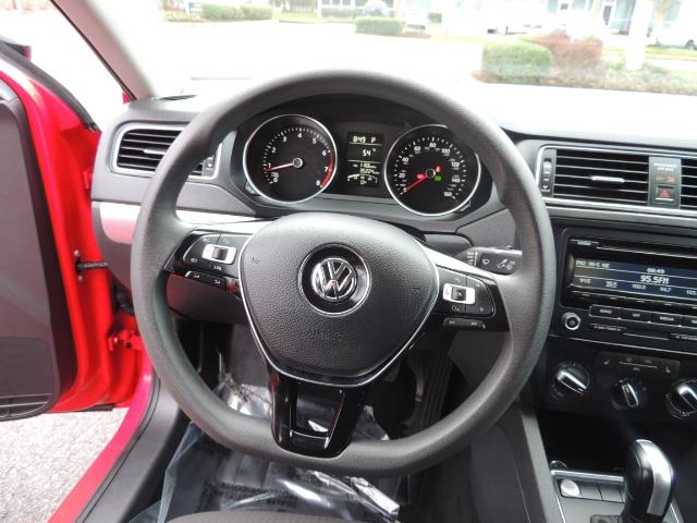 2015 Volkswagen Jetta SE PZEV - Photo 20 - Portland, OR 97217