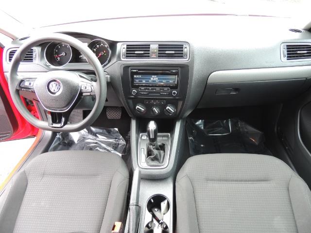 2015 Volkswagen Jetta SE PZEV - Photo 18 - Portland, OR 97217