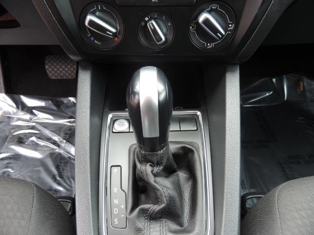2015 Volkswagen Jetta SE PZEV - Photo 22 - Portland, OR 97217