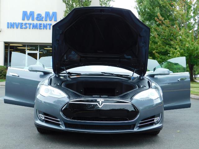 2013 Tesla Model S Tech Package / Smart Suspention / Leather / heated - Photo 31 - Portland, OR 97217