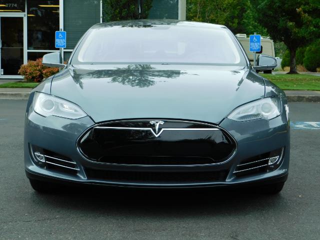 2013 Tesla Model S Tech Package / Smart Suspention / Leather / heated - Photo 5 - Portland, OR 97217