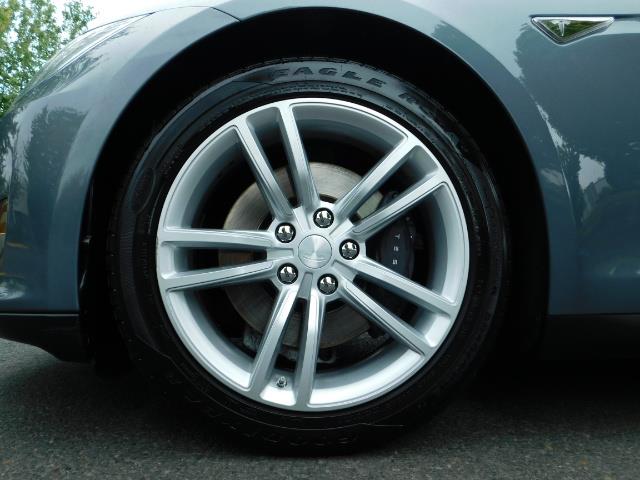 2013 Tesla Model S Tech Package / Smart Suspention / Leather / heated - Photo 38 - Portland, OR 97217