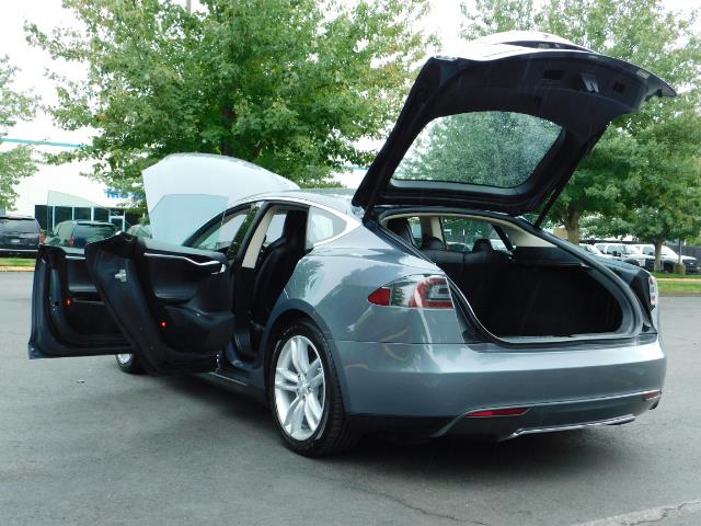 2013 Tesla Model S Tech Package / Smart Suspention / Leather / heated - Photo 27 - Portland, OR 97217