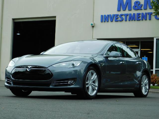 2013 Tesla Model S Tech Package / Smart Suspention / Leather / heated - Photo 44 - Portland, OR 97217