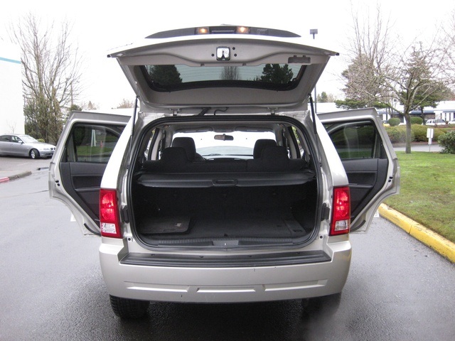 2008 Jeep Grand Cherokee Laredo/4WD/6yl /1-Owner/Excel Cond - Photo 11 - Portland, OR 97217