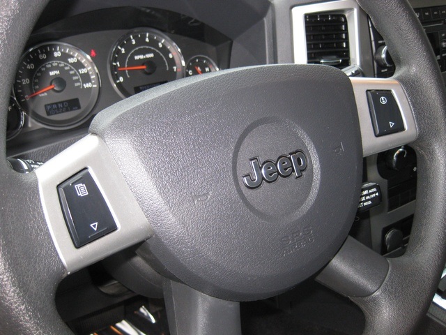 2008 Jeep Grand Cherokee Laredo/4WD/6yl /1-Owner/Excel Cond - Photo 27 - Portland, OR 97217