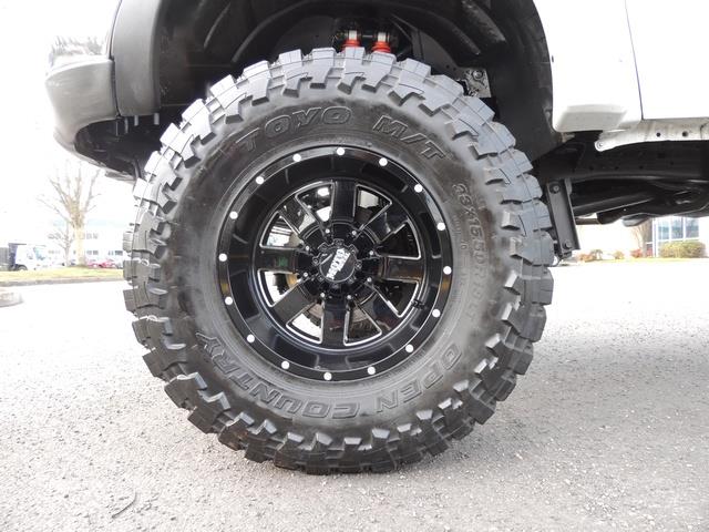 2000 Ford F-350 LARIAT 4X4 LONG BED / 7.3 DIESEL / MONSTER LIFTED - Photo 22 - Portland, OR 97217