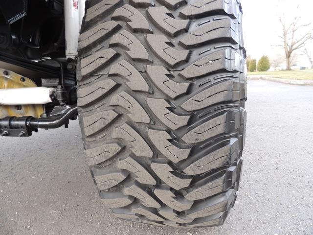 2000 Ford F-350 LARIAT 4X4 LONG BED / 7.3 DIESEL / MONSTER LIFTED - Photo 23 - Portland, OR 97217