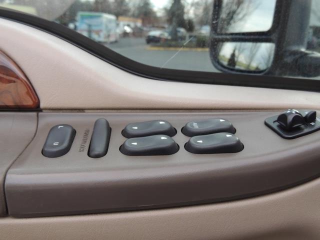 2000 Ford F-350 LARIAT 4X4 LONG BED / 7.3 DIESEL / MONSTER LIFTED - Photo 33 - Portland, OR 97217