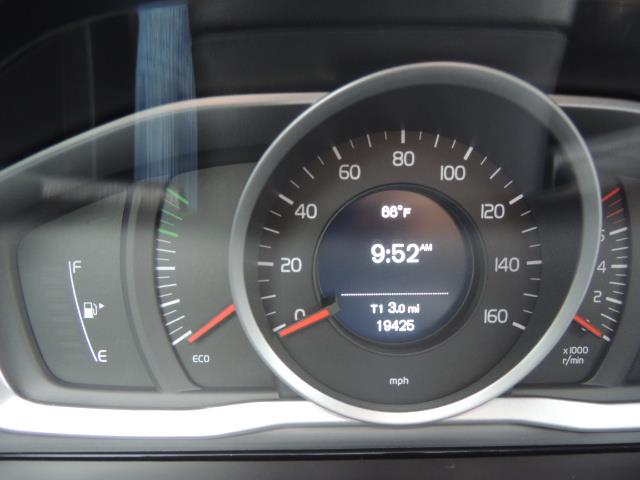 2017 Volvo XC60 T5 Inscription / BLIS / NAVI / Backup / Pano Roof - Photo 41 - Portland, OR 97217