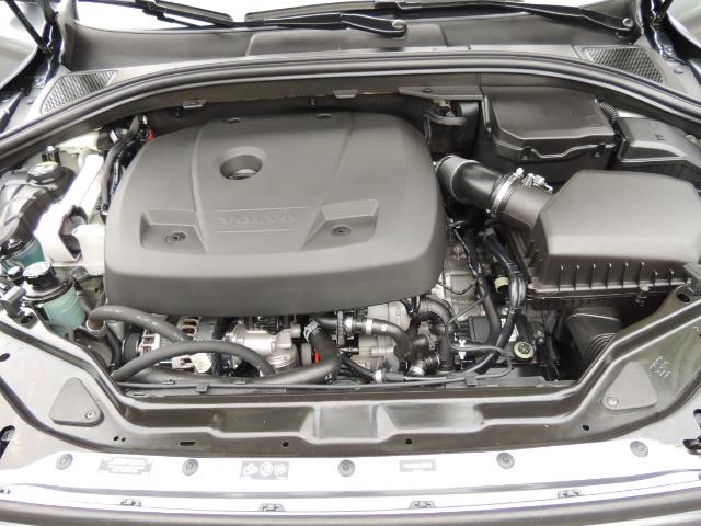 2017 Volvo XC60 T5 Inscription / BLIS / NAVI / Backup / Pano Roof - Photo 33 - Portland, OR 97217