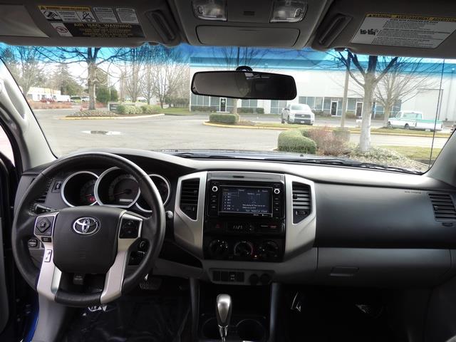 2014 Toyota Tacoma PreRunner V6 / Back up camera / 1-OWNER - Photo 35 - Portland, OR 97217