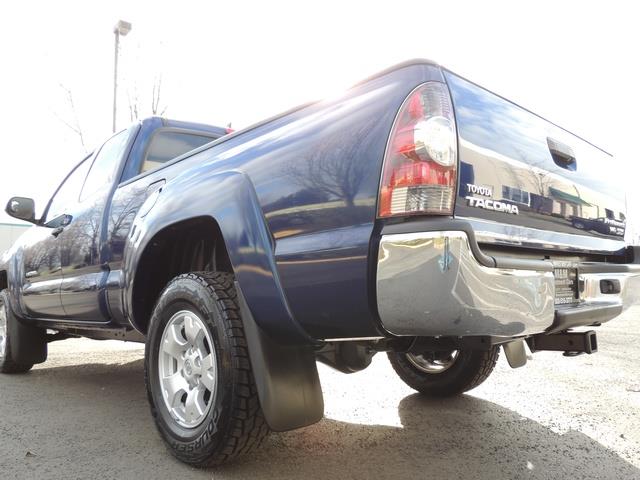 2014 Toyota Tacoma PreRunner V6 / Back up camera / 1-OWNER - Photo 11 - Portland, OR 97217