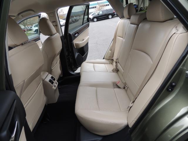 2016 Subaru Outback 2.5i Limited / Leather /BLIND SPOT / Backup camera - Photo 15 - Portland, OR 97217