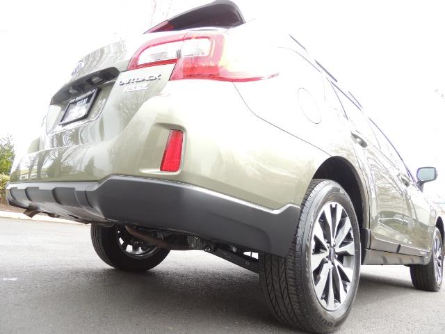2016 Subaru Outback 2.5i Limited / Leather /BLIND SPOT / Backup camera - Photo 12 - Portland, OR 97217
