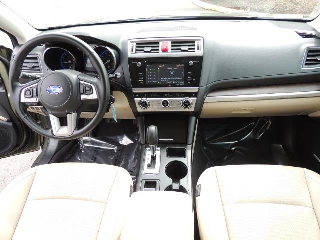 2016 Subaru Outback 2.5i Limited / Leather /BLIND SPOT / Backup camera - Photo 20 - Portland, OR 97217