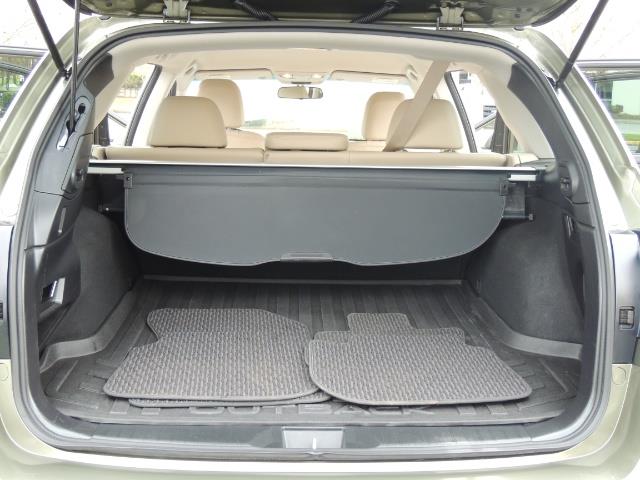 2016 Subaru Outback 2.5i Limited / Leather /BLIND SPOT / Backup camera - Photo 18 - Portland, OR 97217